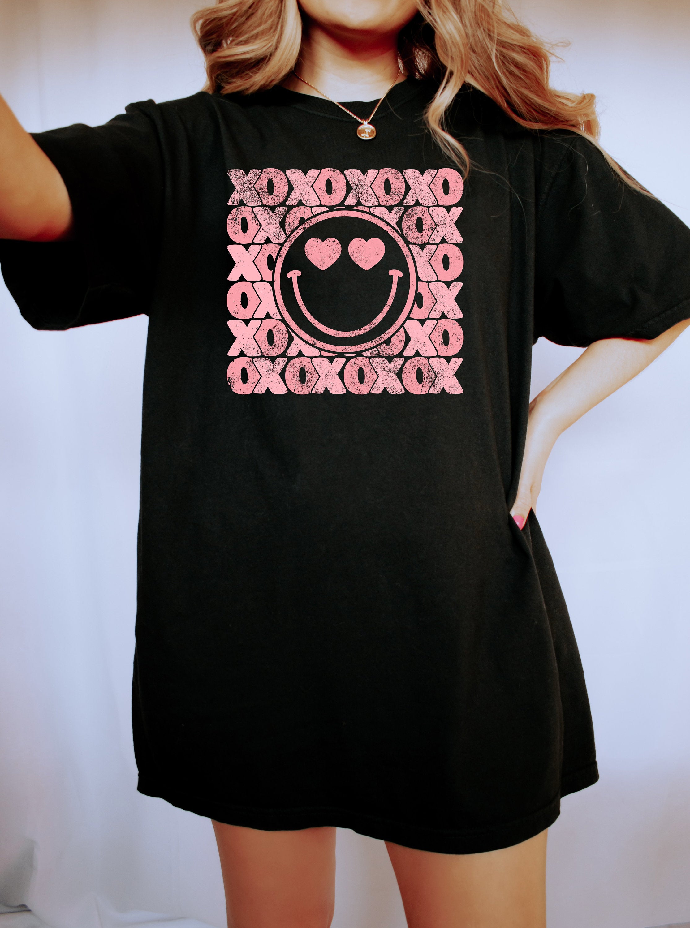 Retro Valentines Day Comfort Colors Shirt, XOXO Hugs Kisses Smiley Shirt, Vintage Couples Shirt, Love Shirt, Heart Shirt, Proud Single Shirt