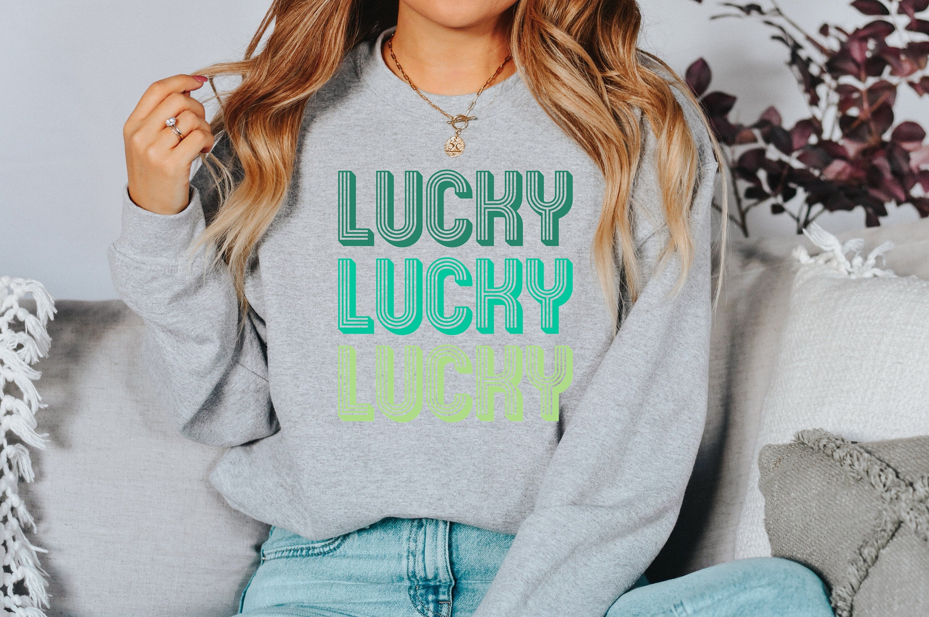 Retro Lucky Clover Sweatshirt, Lucky Clover Sweater, St Patricks Day Sweatshirt, Lucky Pullover, Womens Sweatshirt, Crewneck, Shamrock Shirt