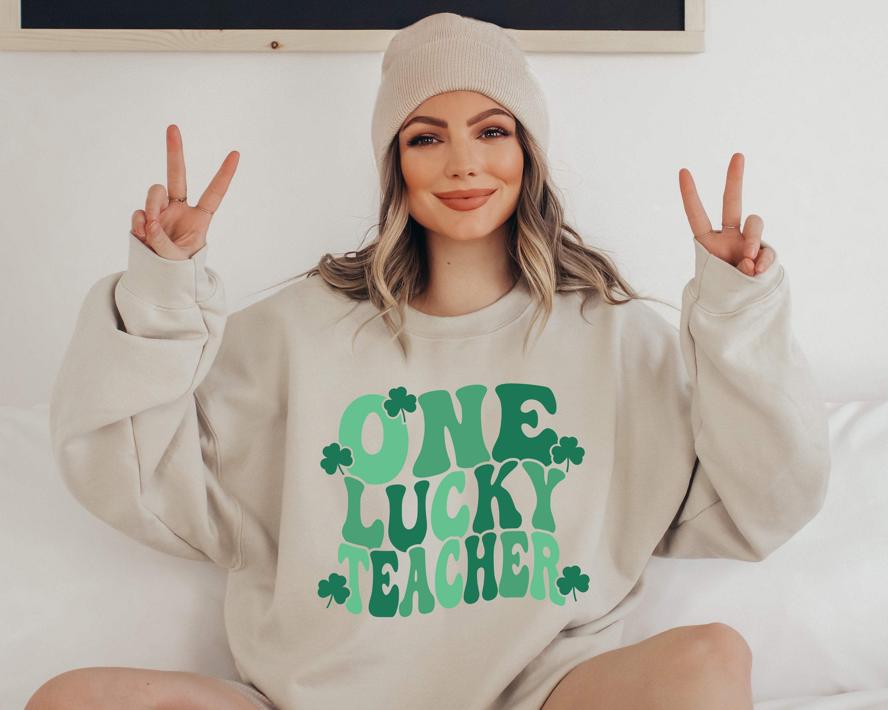 Retro Lucky Teacher Sweatshirt, Teaching Sweater, St Patricks Day Sweatshirt, Lucky Pullover, Womens Sweatshirt, Crewneck, Shamrock Shirt