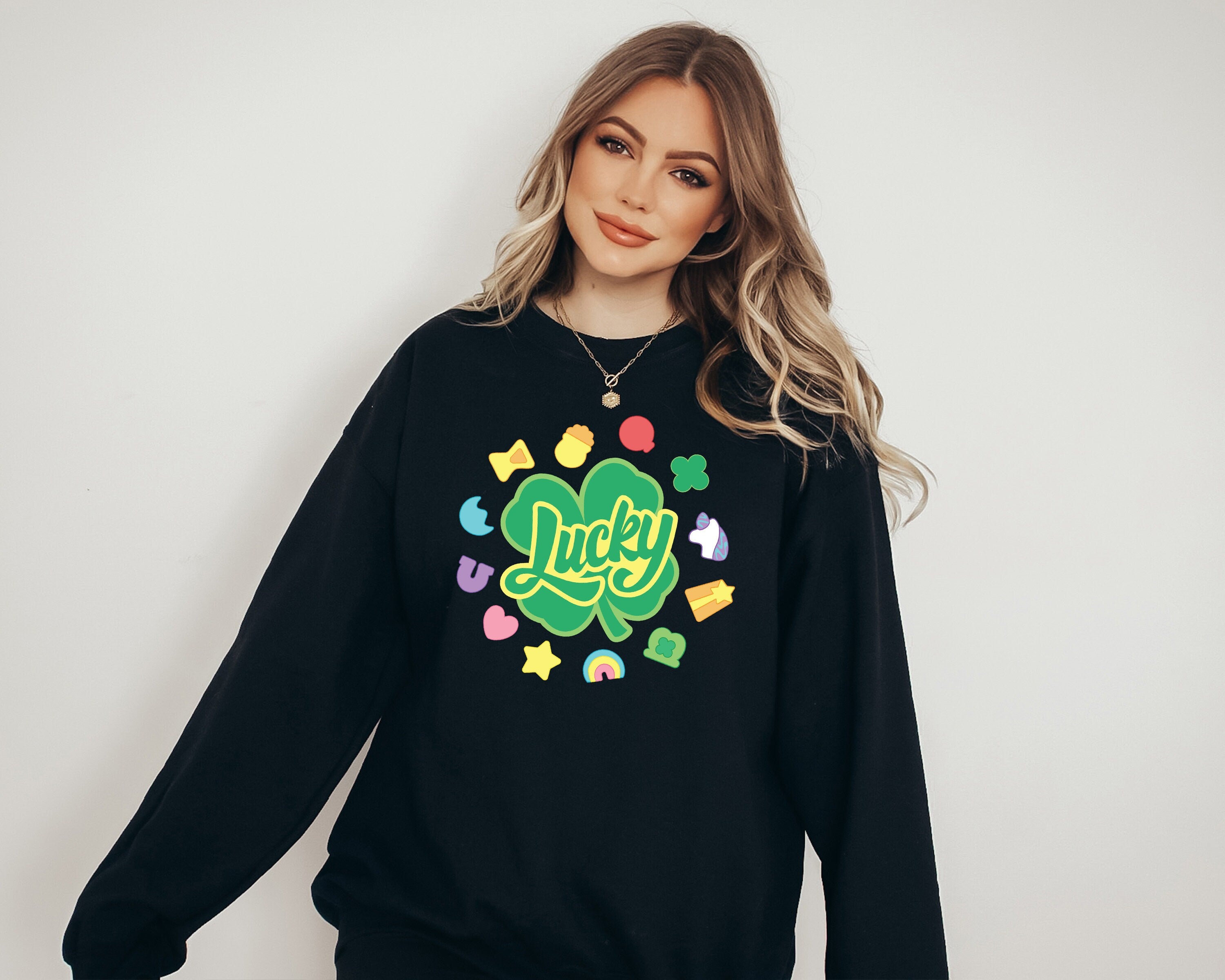 Feeling Lucky Sweatshirt, You are My Lucky Charm, St Patricks Day Sweatshirt, Lucky Pullover, Womens Sweatshirt, Crewneck, Shamrock Shirt