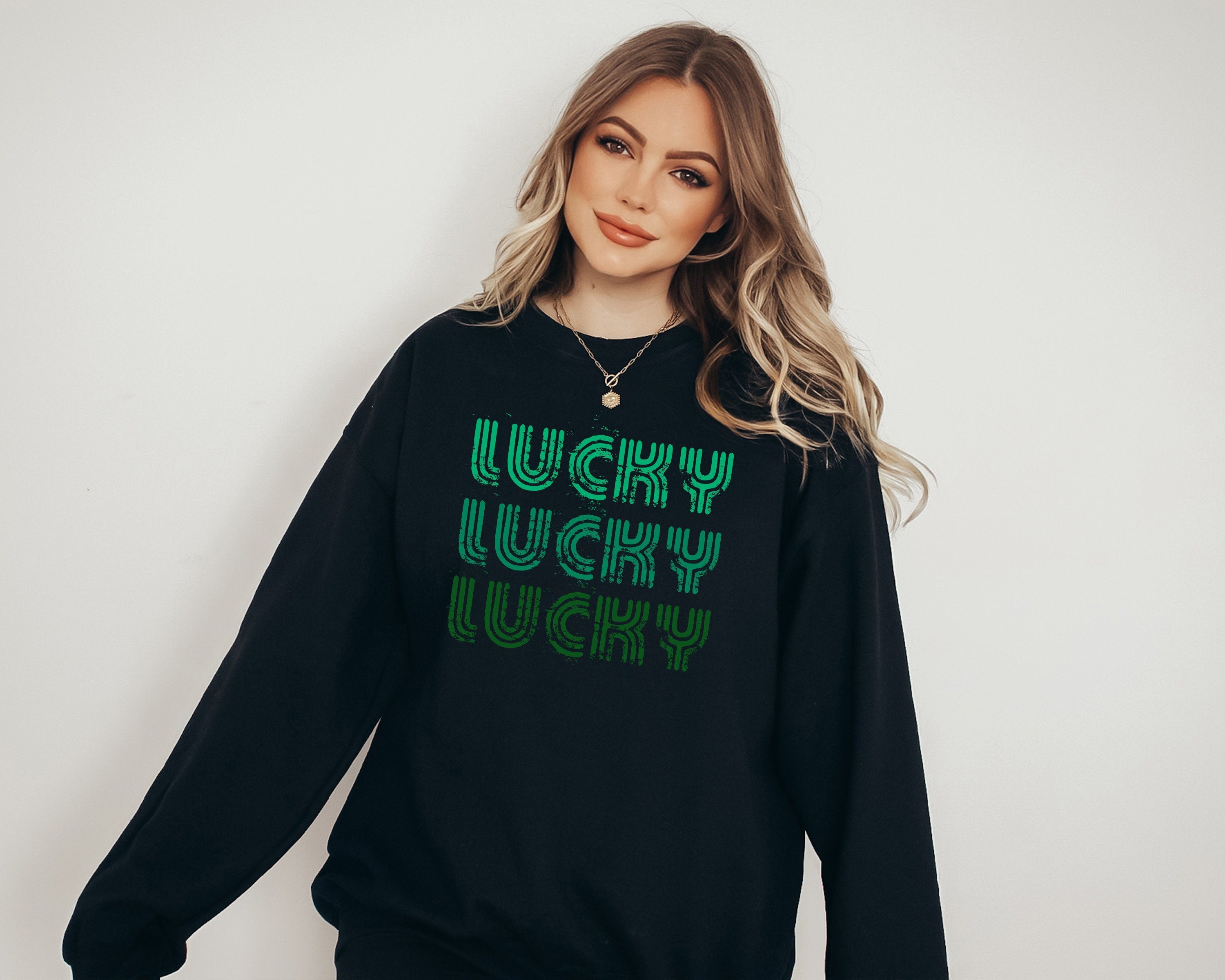 Lucky Retro Sweatshirt, Lucky Clover Sweater, St Patricks Day Sweatshirt, Lucky Pullover, Womens Lucky Sweatshirt, Lucky Crewneck, Shamrock
