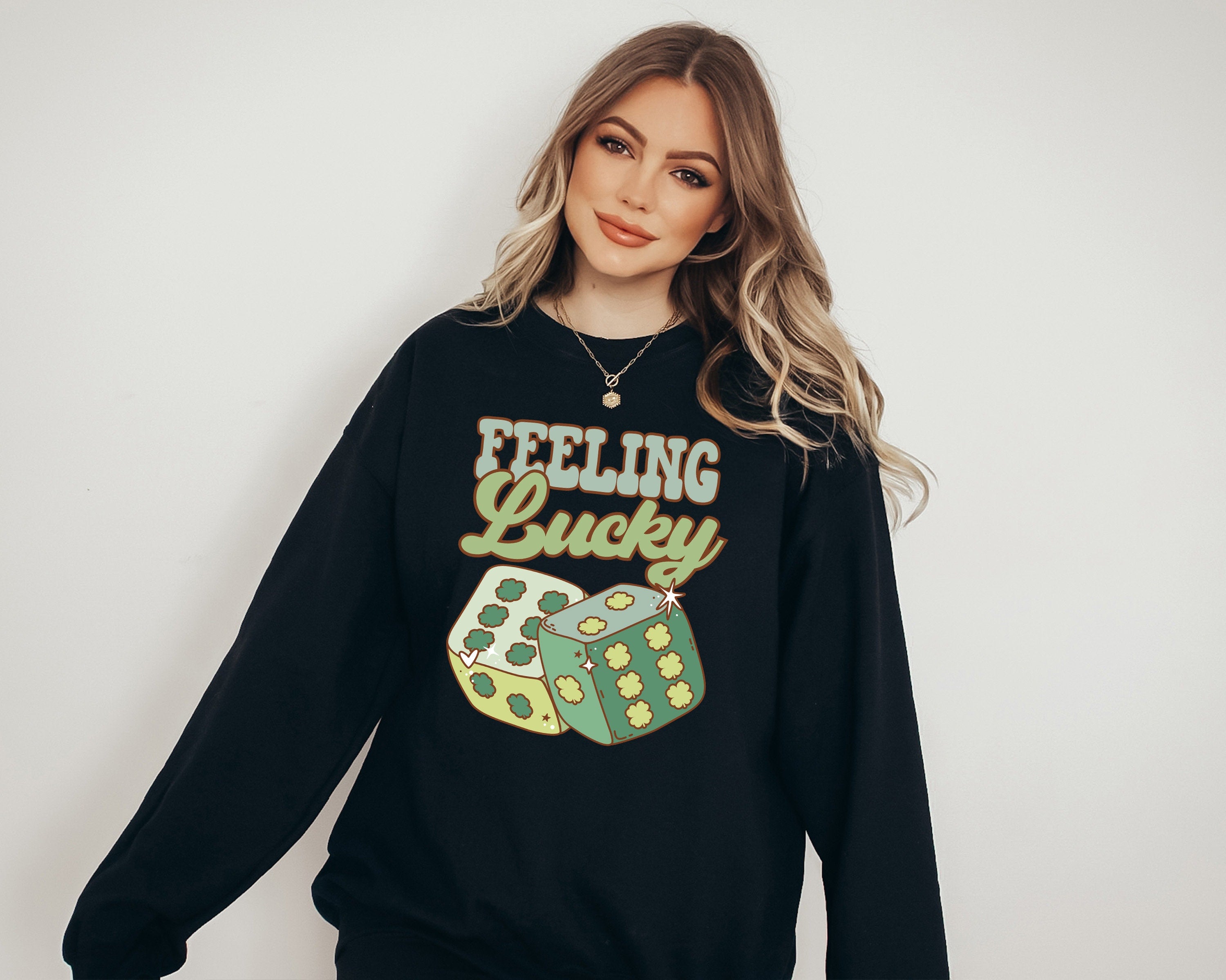 Retro Lucky Clover Sweatshirt, Feeling Lucky Sweater,St Patricks Day Sweatshirt, Lucky Pullover, Womens Sweatshirt, Crewneck, Shamrock Shirt