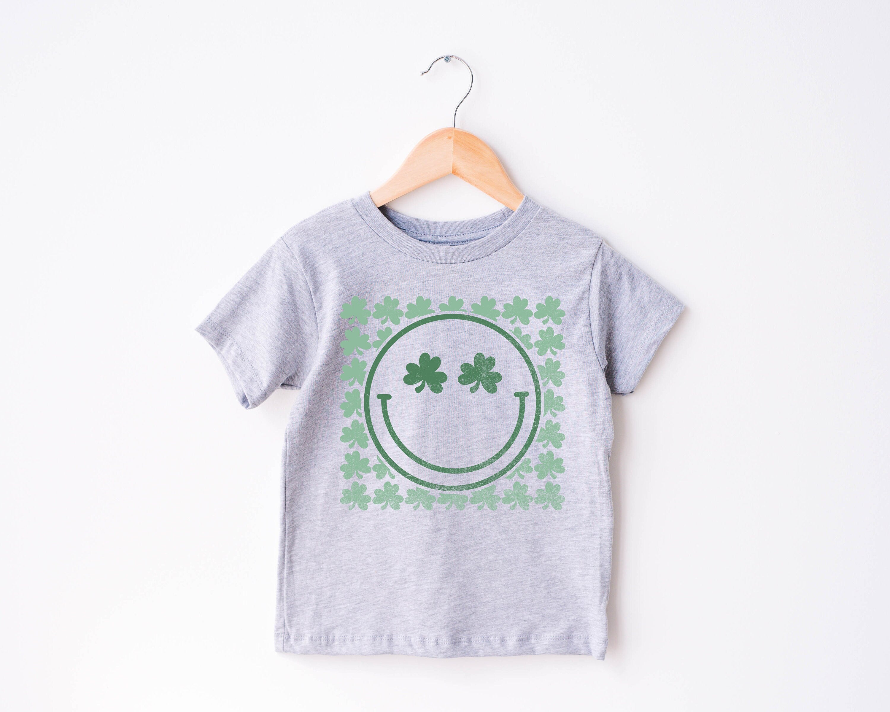 Smiley Shamrock St Pattys Shirt, Toddler Tee Patricks Day, Cute Holiday Girls Shirt, Toddler Youth Lucky, Shamrock Tee Vintage Bodysuit