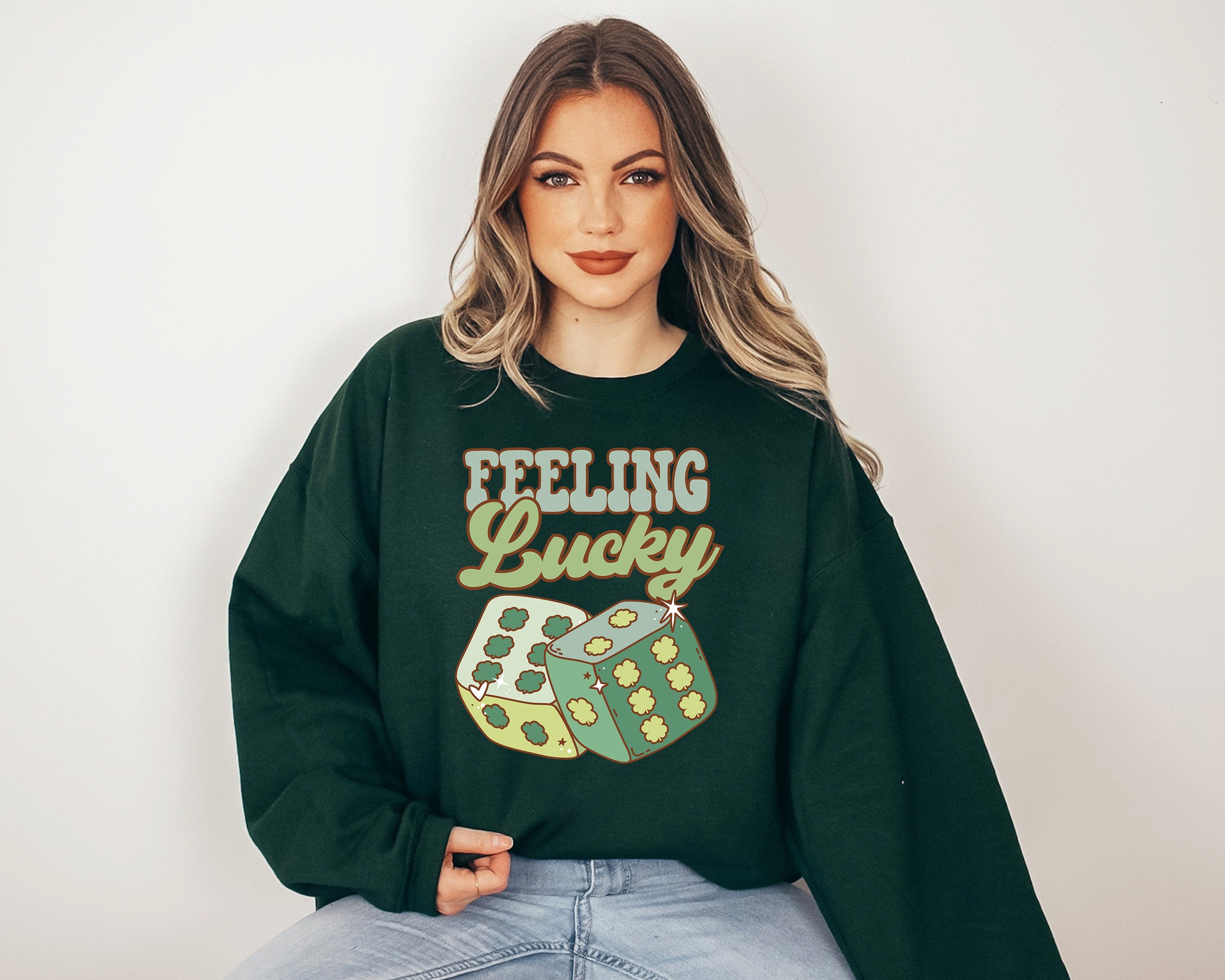 Retro Lucky Clover Sweatshirt, Feeling Lucky Sweater,St Patricks Day Sweatshirt, Lucky Pullover, Womens Sweatshirt, Crewneck, Shamrock Shirt