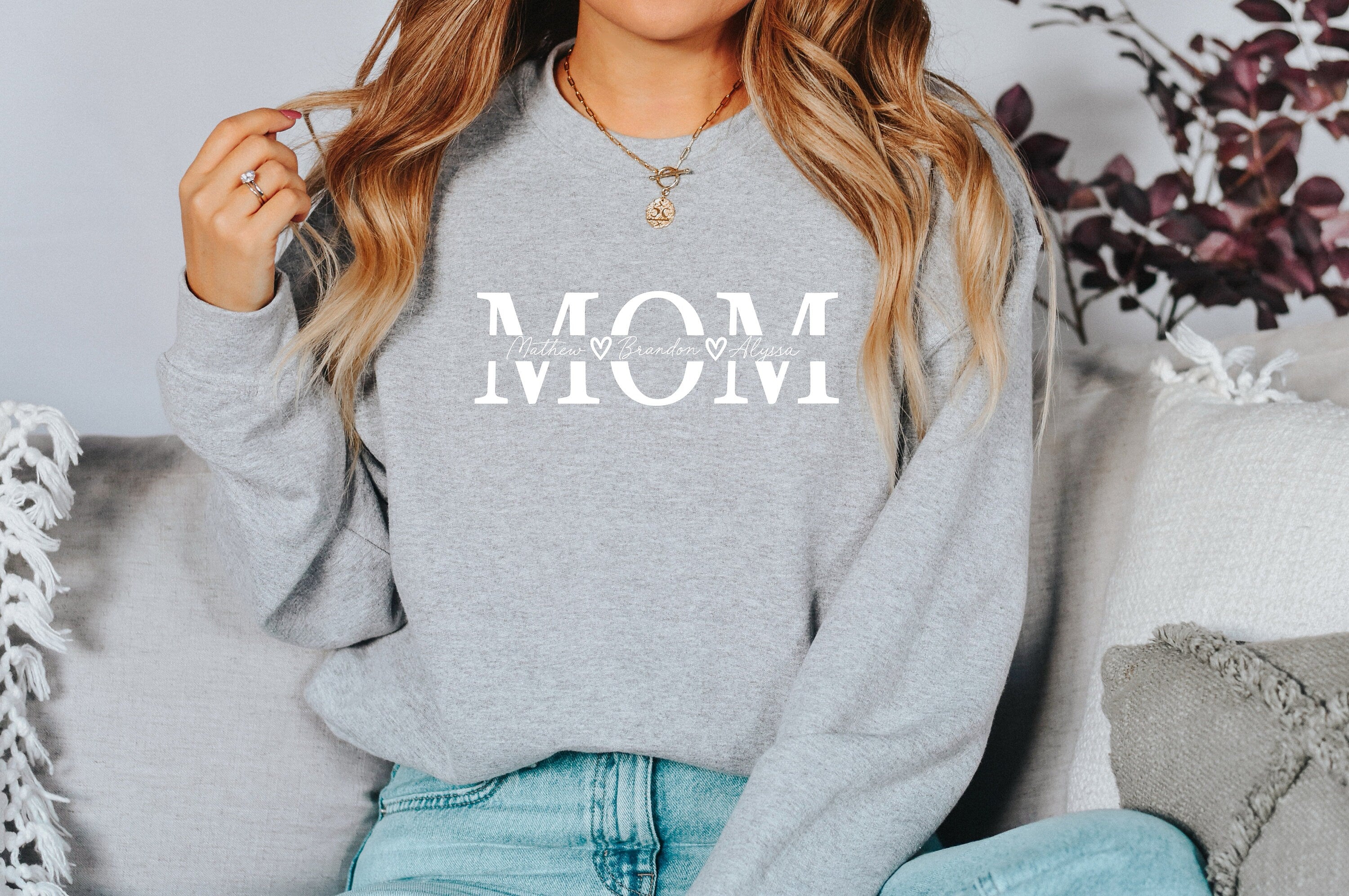 Custom Crewneck Sweater, Moms Garden Kids Birth Names, Girl Mom, Mom Sweatshirt, Script Names, Mom Gift, Grandmas Garden, Gift for Mom