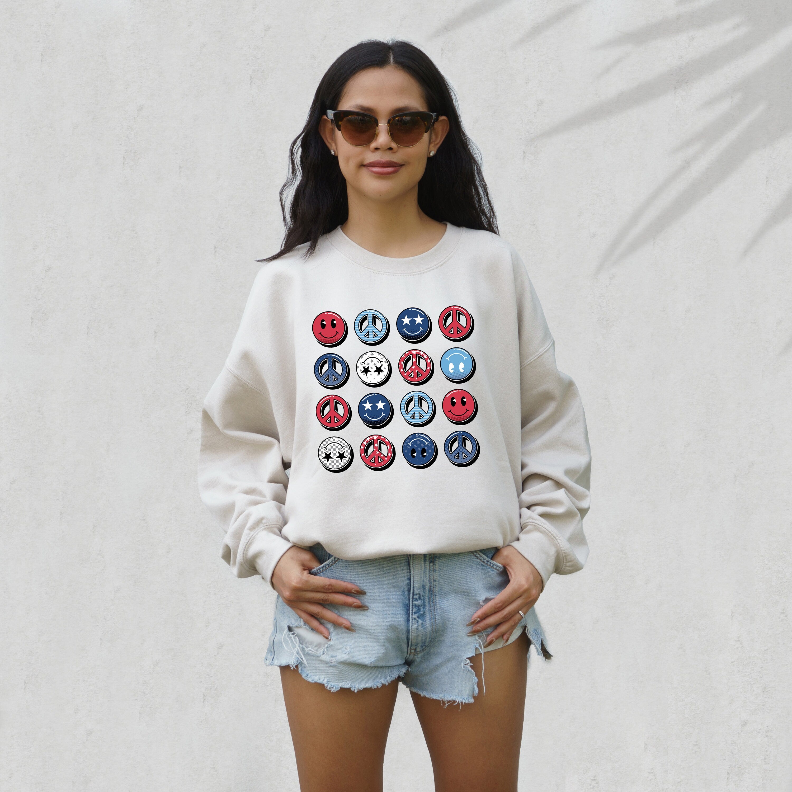 Retro Fourth of July Sweatshirt, Peace and Smiley USA, 4th of July Sweater, America Pullover, Womens Sweatshirt, Independence Day, Patriotic