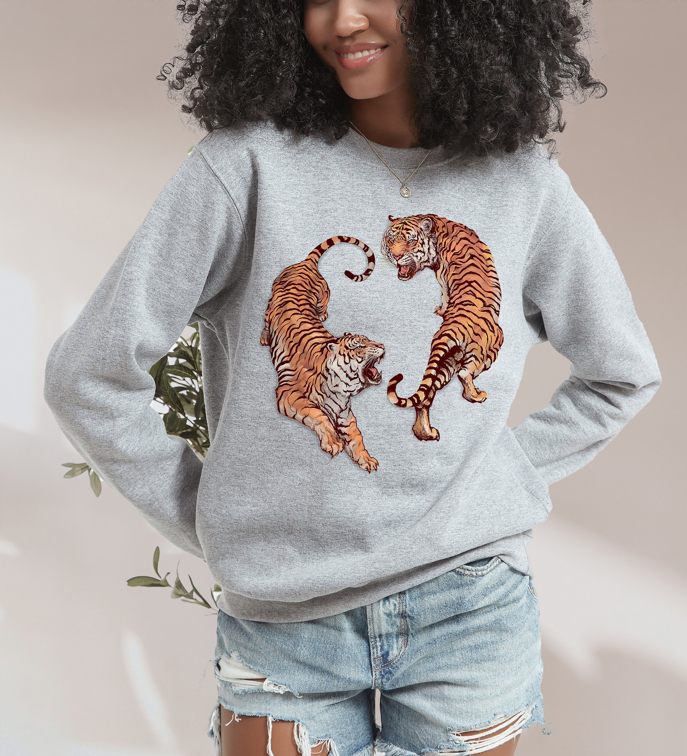 Retro Tiger Crew Neck, Fierce Tiger Shirt, Vintage Free Spirit Sweater, Oversized Shirt, Retro Graphic Shirt, Distressed Crew,