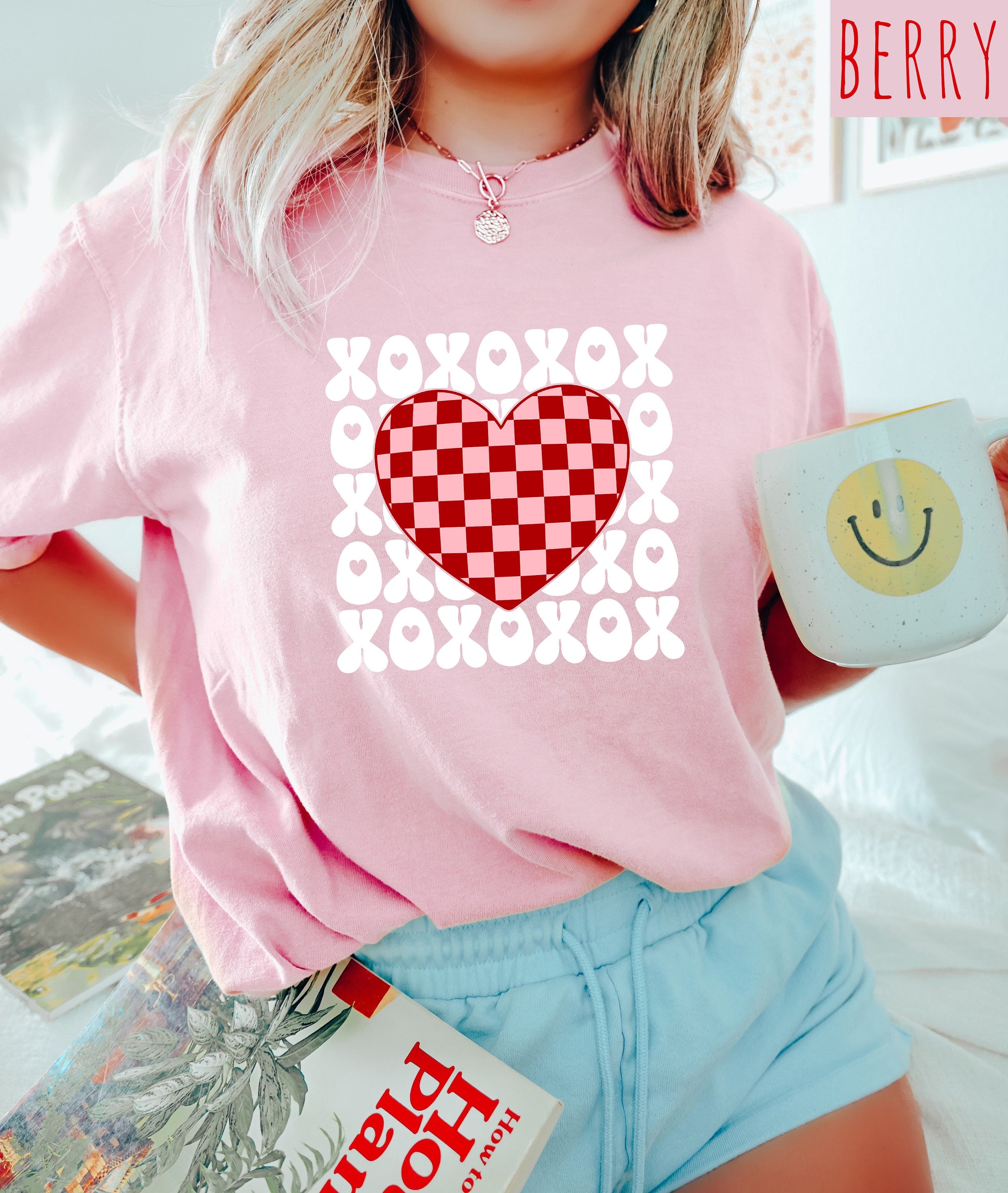 Retro Valentines Day Comfort Colors Shirt, XOXO, Vintage Galentines Day T Shirt, Self Love Shirt, Kisses and Hugs Graphic T