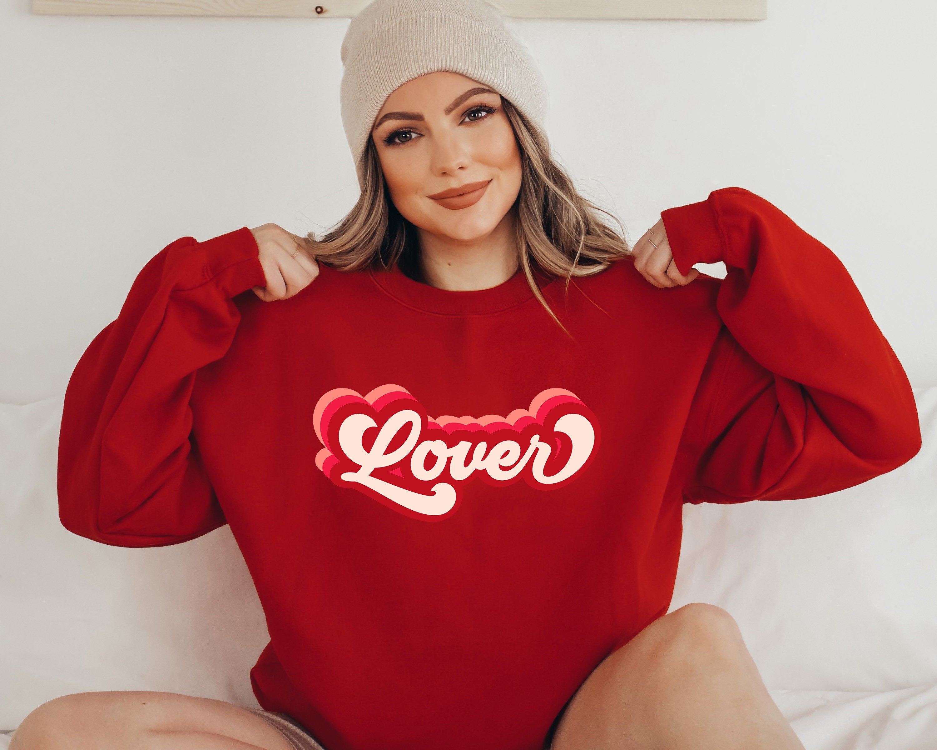 Retro Valentines Sweatshirt, Lover Sweater, Retro Valentines Day Shirt, Love Pullover, Womens Valentines Crewneck, Galentines Day T,