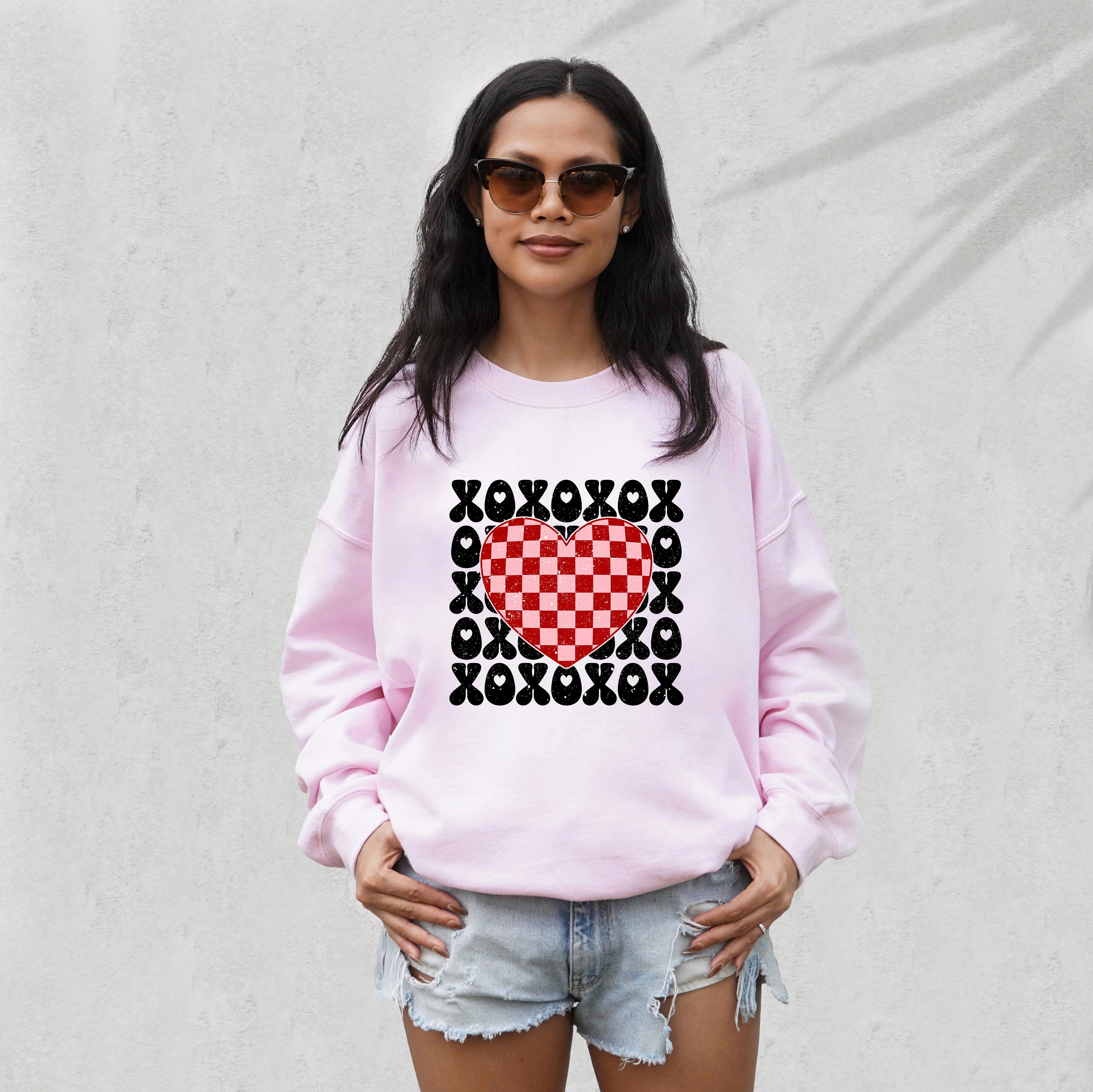 Retro Valentines Sweatshirt, XOXO Heart Sweater, Valentines Day Pullover, Womens Valentines Crewneck, Galentines Day T, Kisses and Hugs Crew