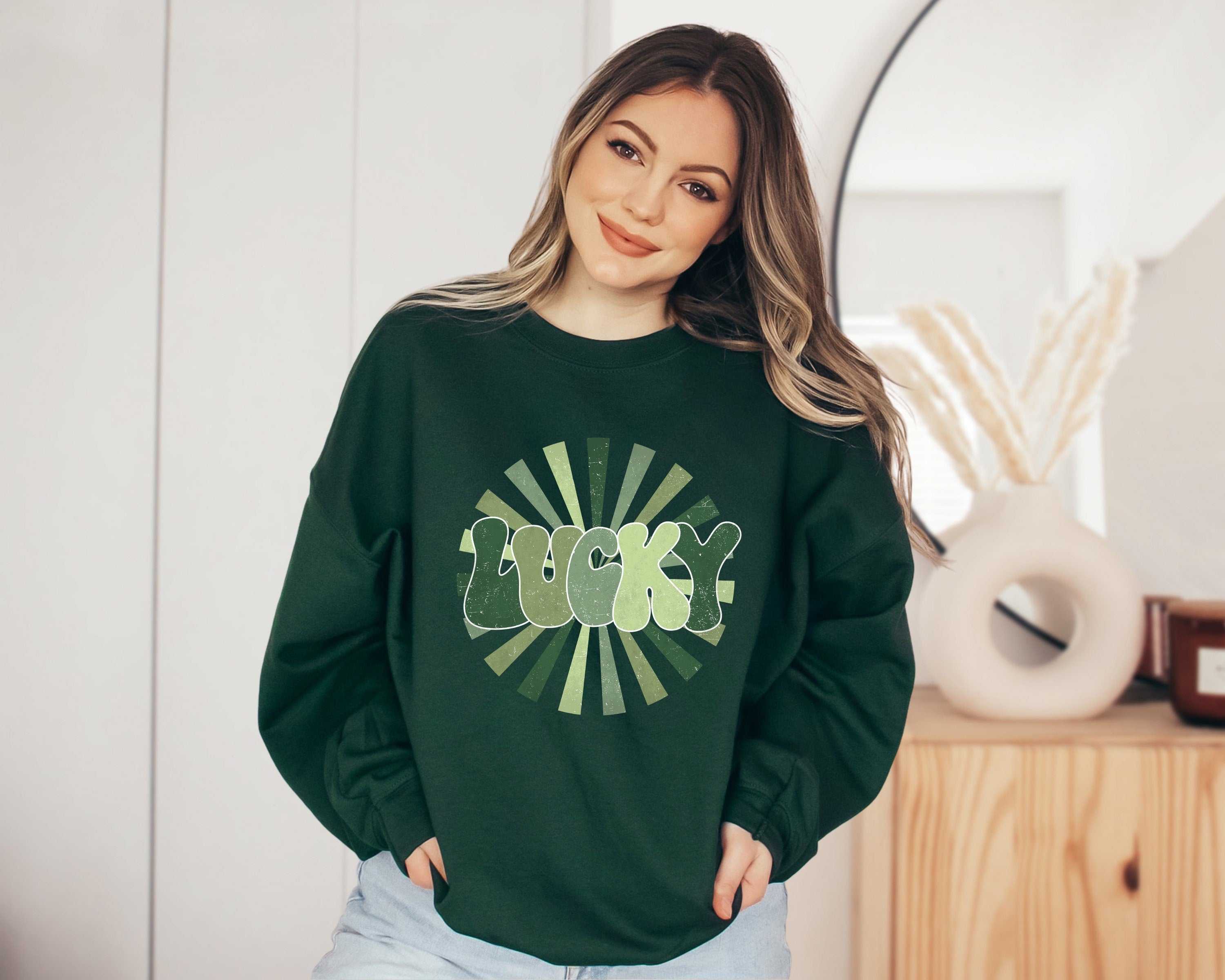 Lucky Sweatshirt, Retro Clover Sweater, St Patricks Day Sweatshirt, Lucky Pullover, St. Pattys Day Sweatshirt, Cute St. Paddy's Crewneck