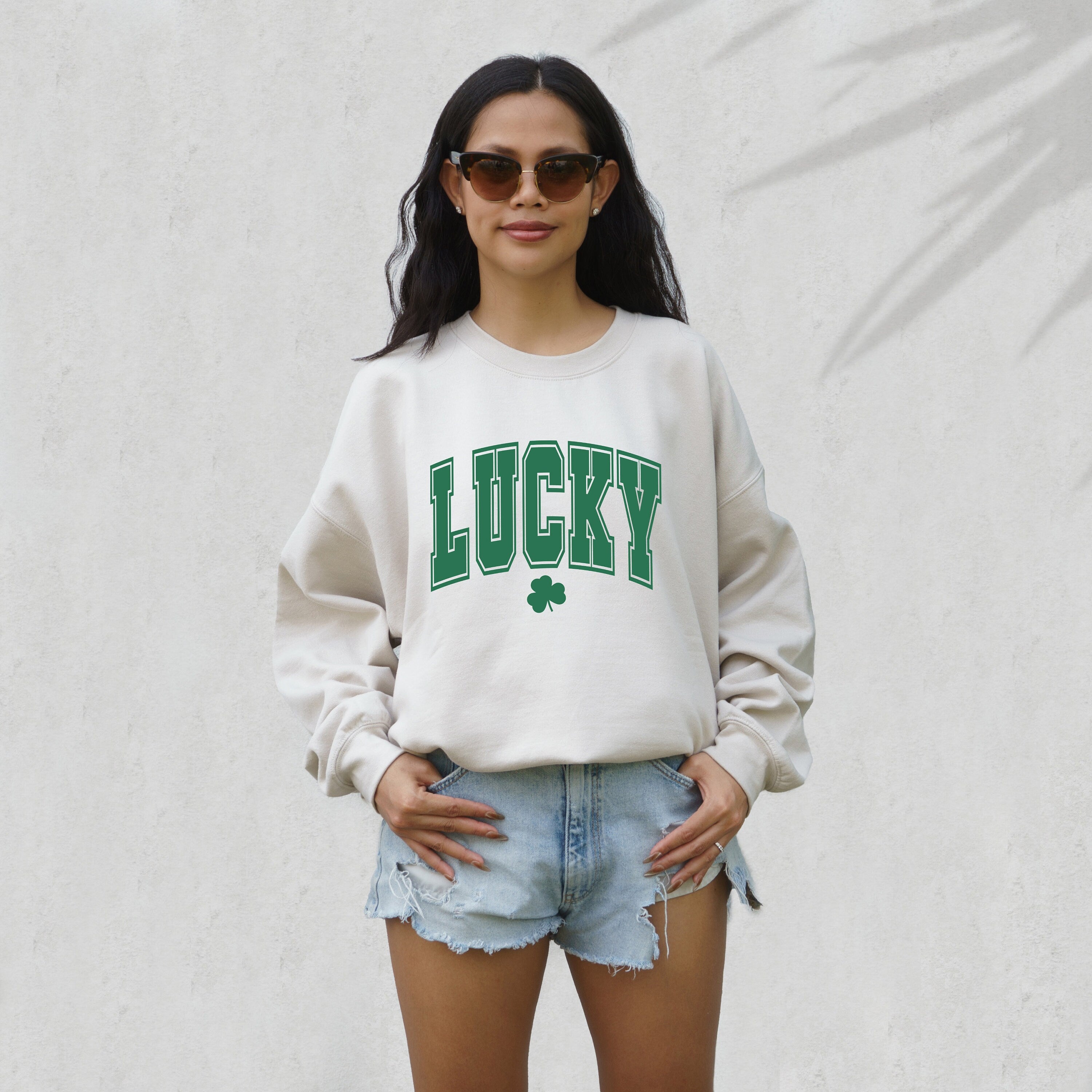 Retro Lucky Sweatshirt, Vintage Lucky Clover Crew Neck, St Patricks Day Sweatshirt, St. Pattys Day Sweatshirt, St. Paddy's Varsity Sweater