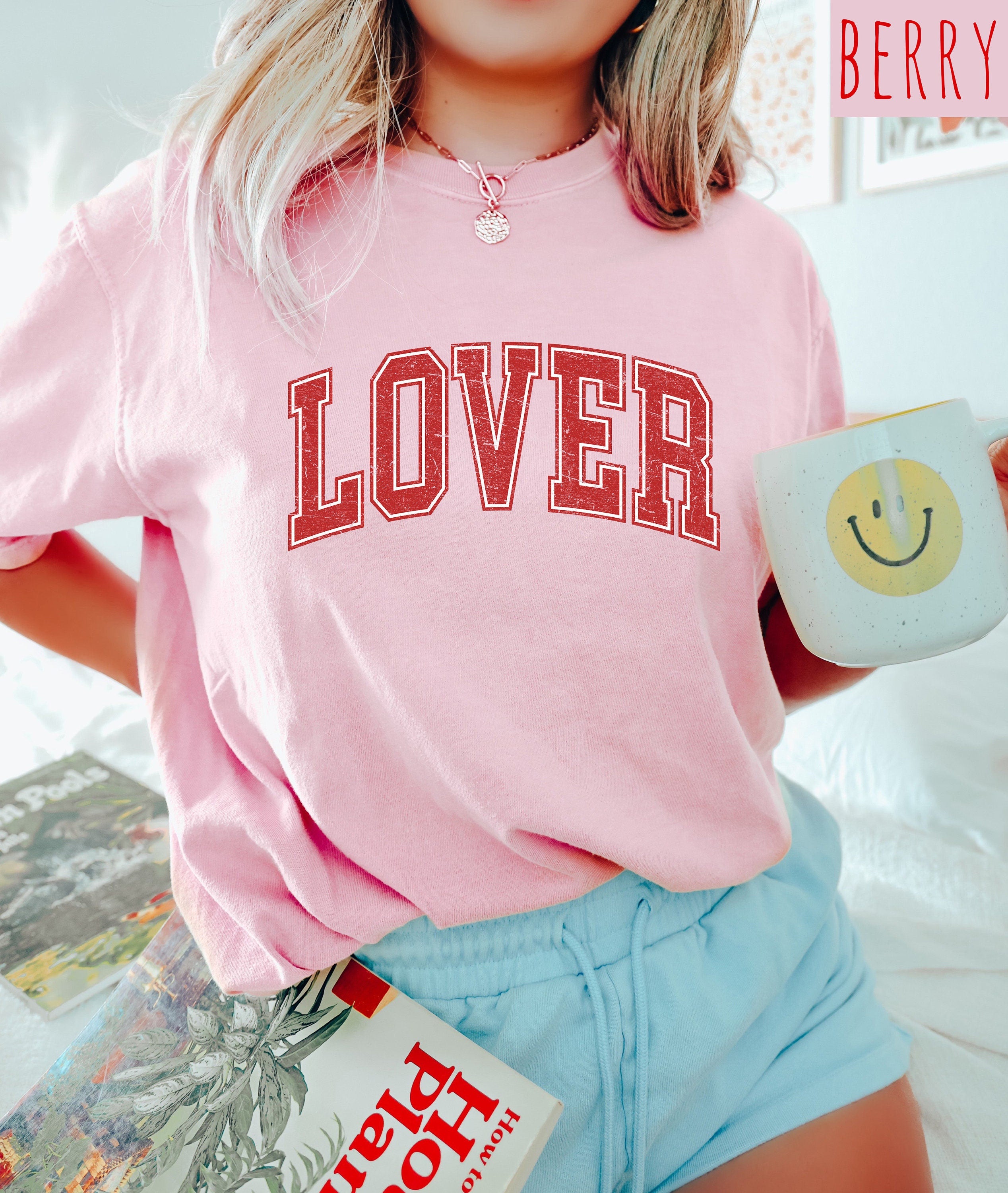 Retro Valentines Day Comfort Colors Shirt, Red Love Varsity Crew, Vintage Galentines Day T Shirt, Love Shirt, Retro Grunge Graphic T,