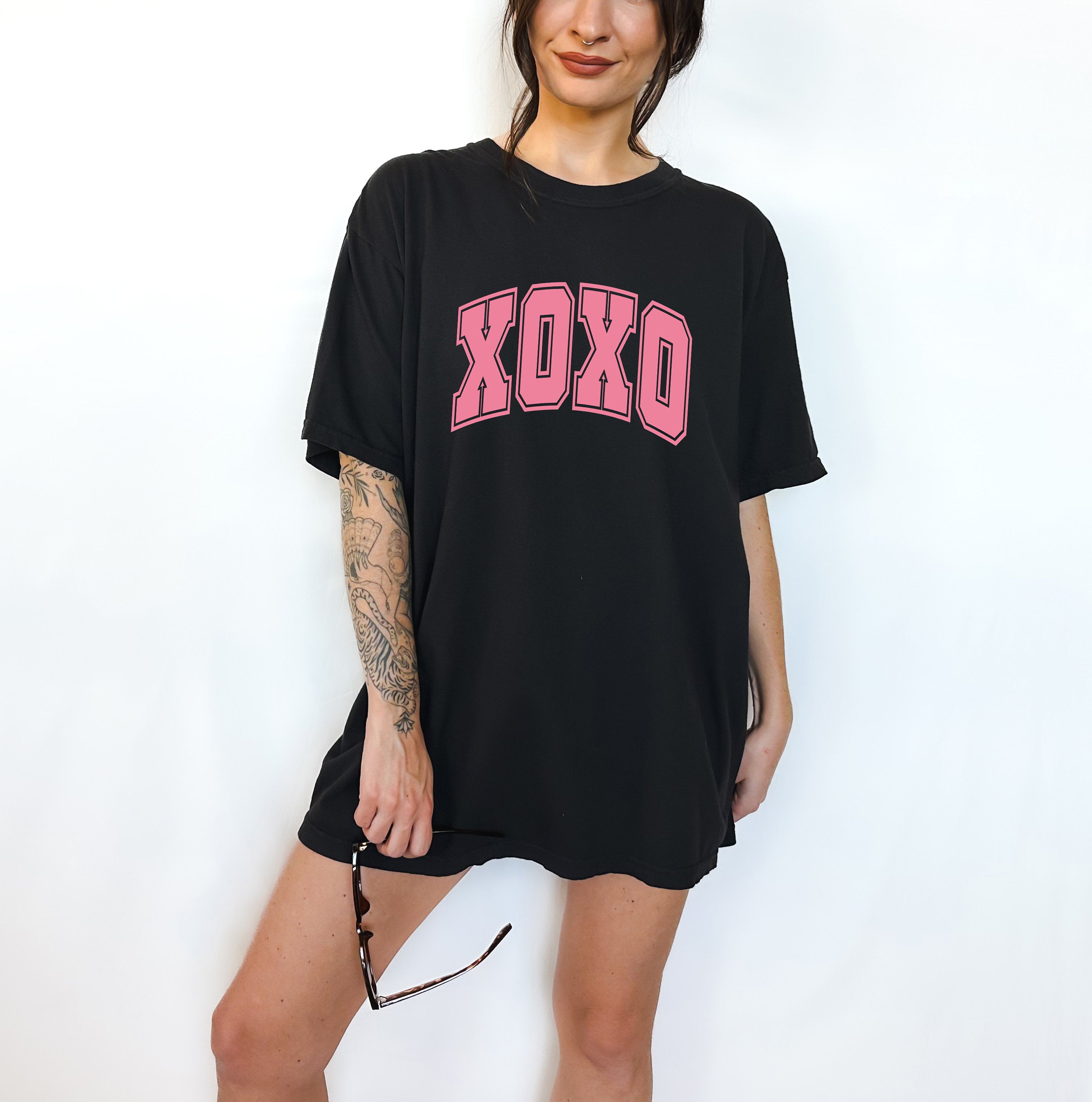 Retro Valentines Day Comfort Colors Shirt, Retro XOXO Varsity Shirt, Vintage Galentines Day T Shirt, VDay Shirt, Graphic T Shirt