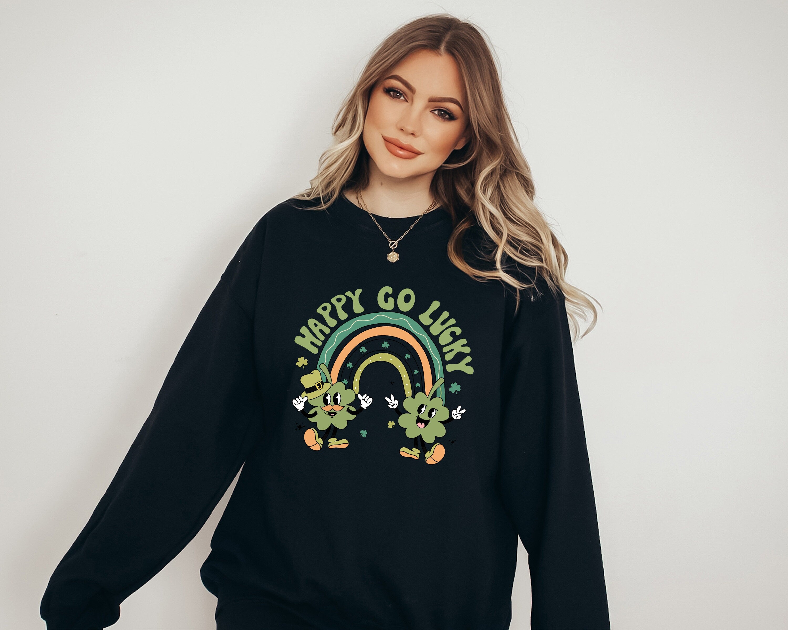 Retro Happy Go Lucky Sweatshirt, Lucky Clover Crew Neck, St Patricks Day Sweatshirt, St. Pattys Day Sweatshirt, St. Paddy's Sweater